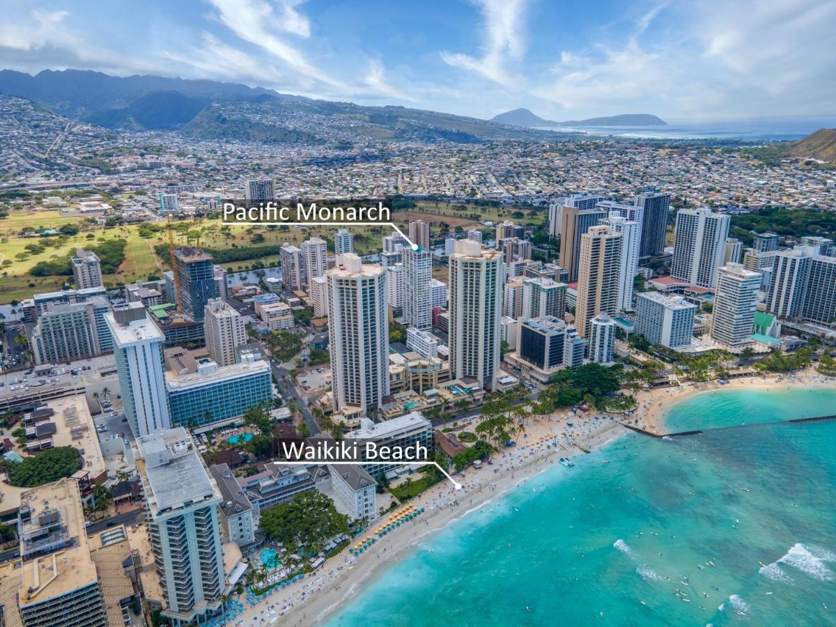 Steps To Waikiki Beach! Newly Renovated With 75" Tv Гонолулу Экстерьер фото